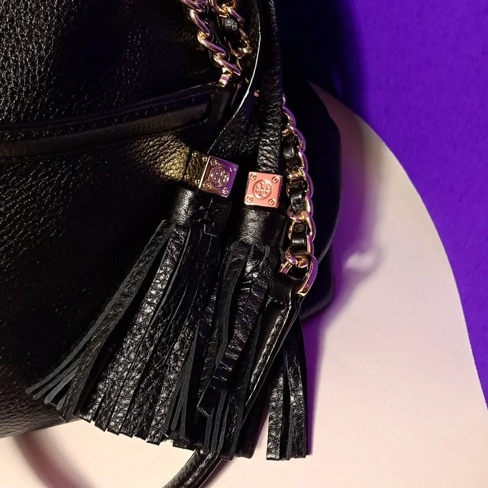 Tory Burch Thea Slouchy Chain Tote Beautiful🖤 - Picture 3 of 13